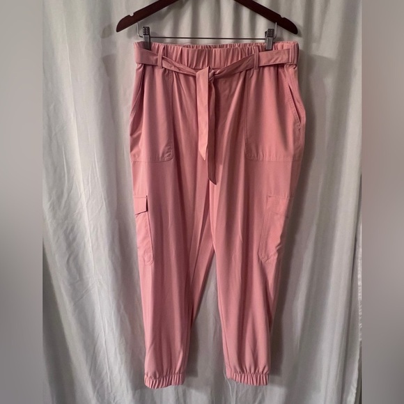 Banana Republic Pants - Banana Republic pink belted jogger size Large